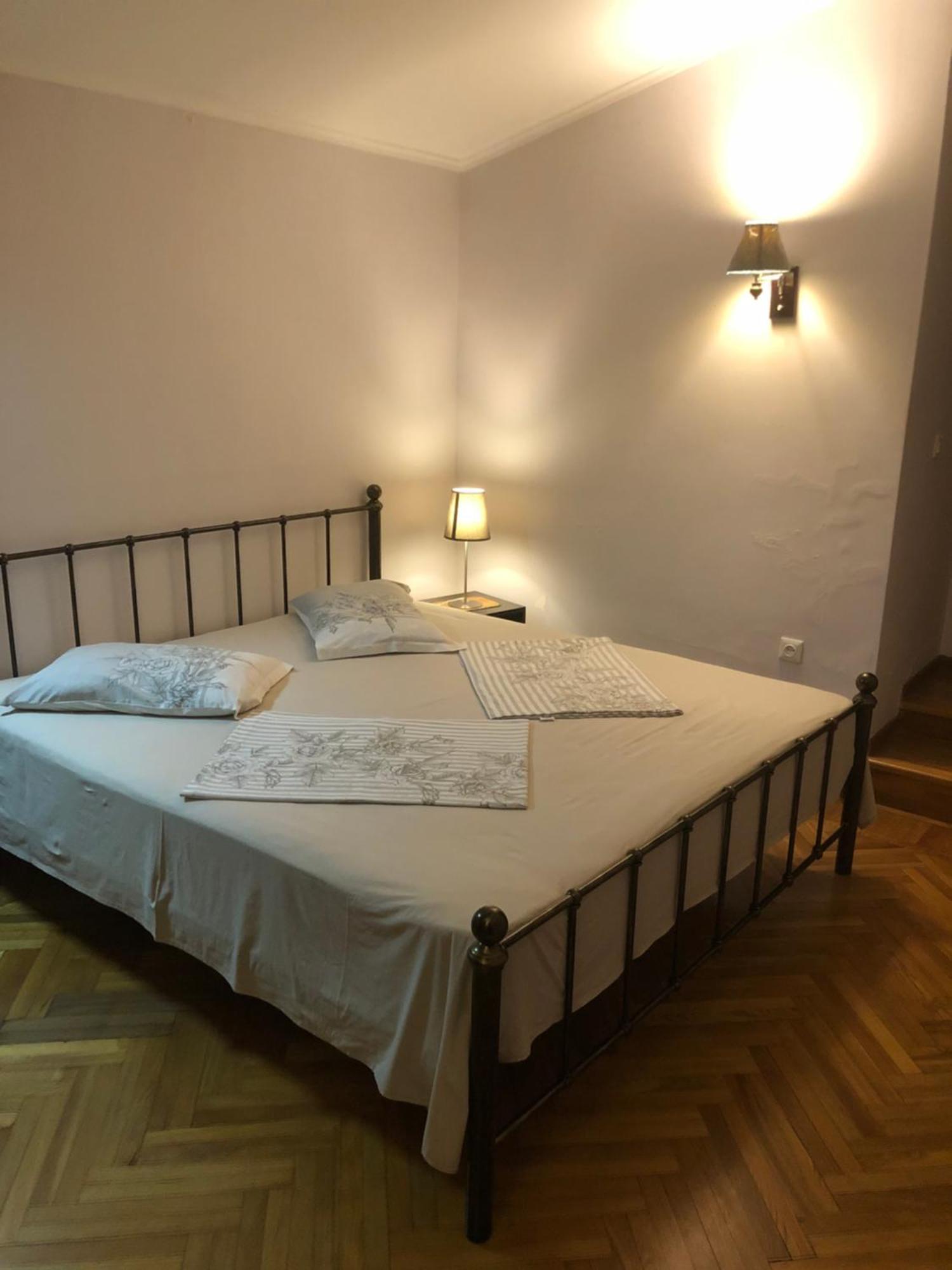 Cozy Guest House In Old Batumi Exteriör bild